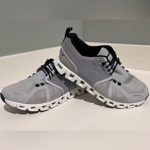 On Running Cloud 5 Waterproof Shoe Women’s
